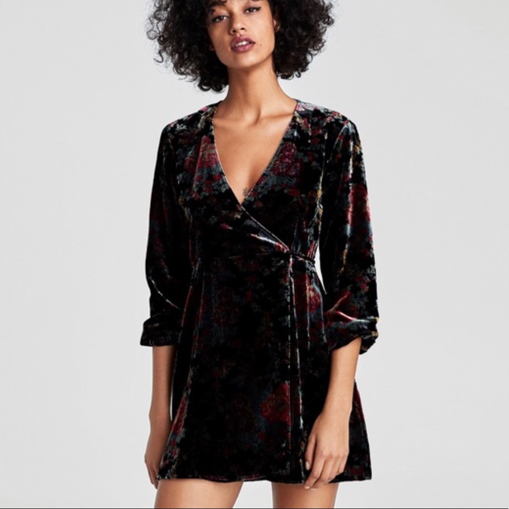 NWT Zara Velvet Wrap Mini Dress